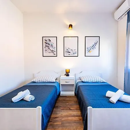 Villa House With Private Pool 150 M From Sea! Fazana